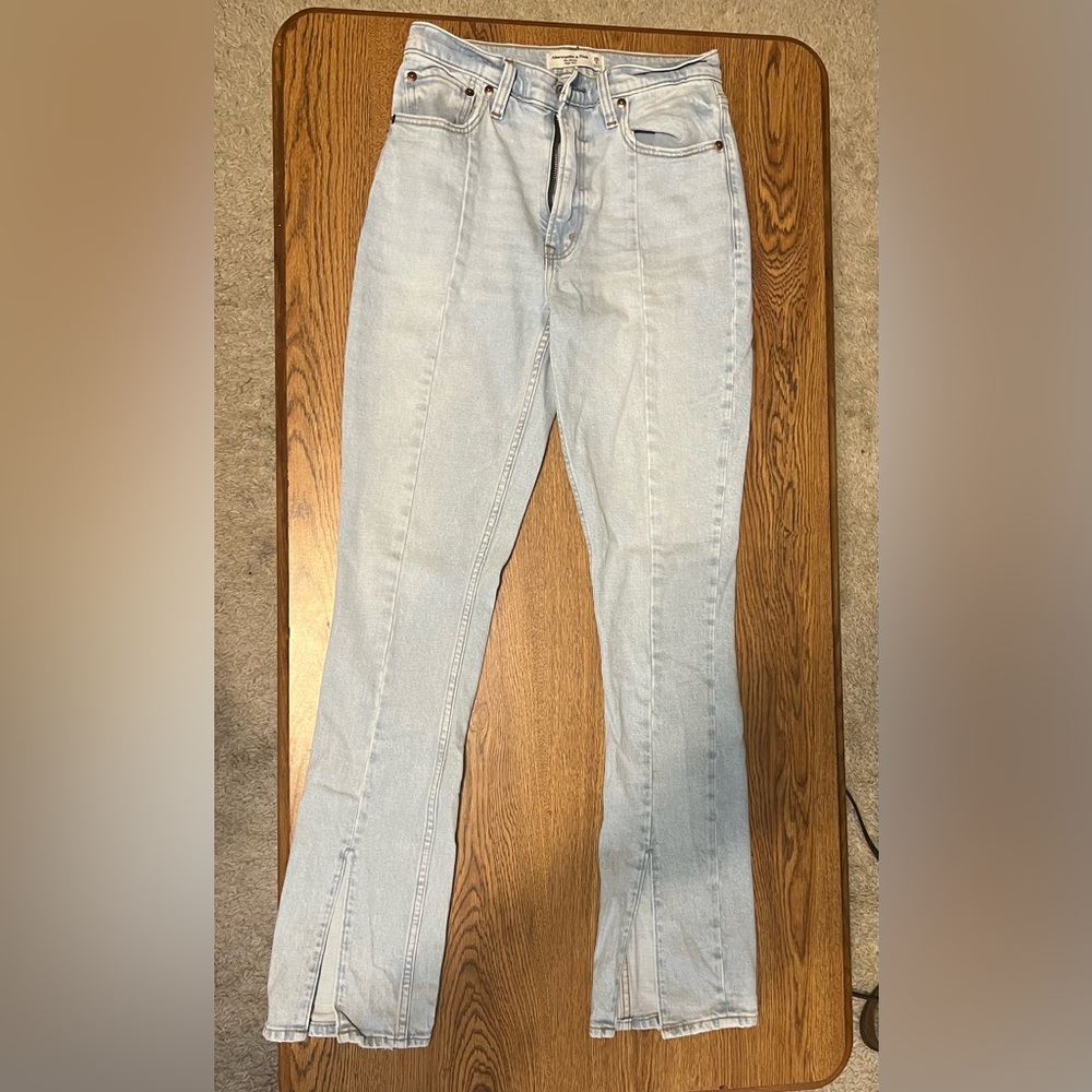 Abercrombie & Fitch High Rise Jeans